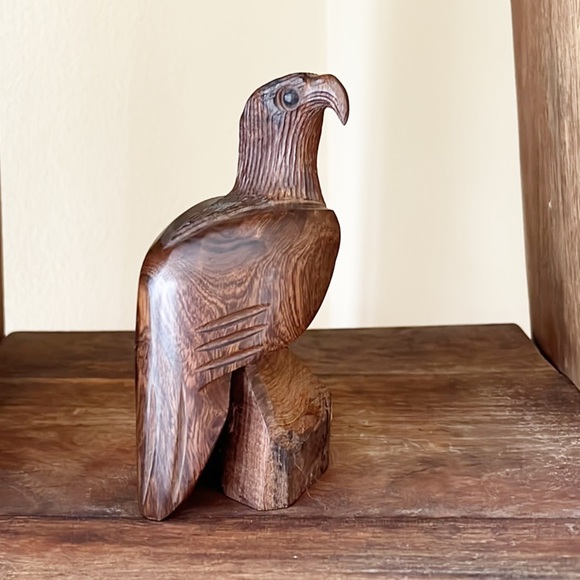 Vintage Hand carved Wood Carved Eagle Sculpture - Picture 1 of 11